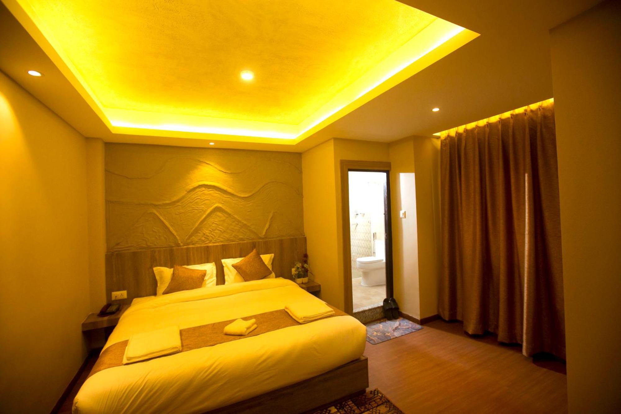 Divya Boutique Inn Катманду Экстерьер фото