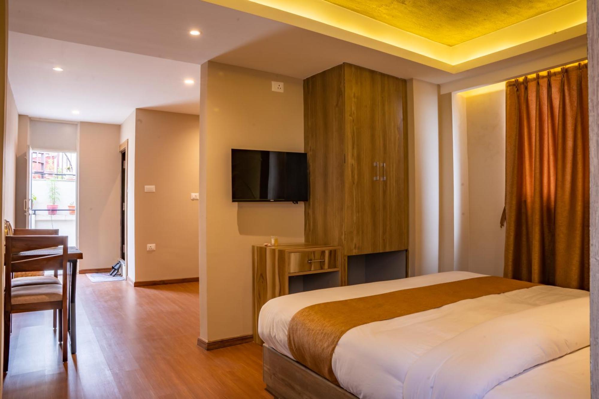 Divya Boutique Inn Катманду Экстерьер фото